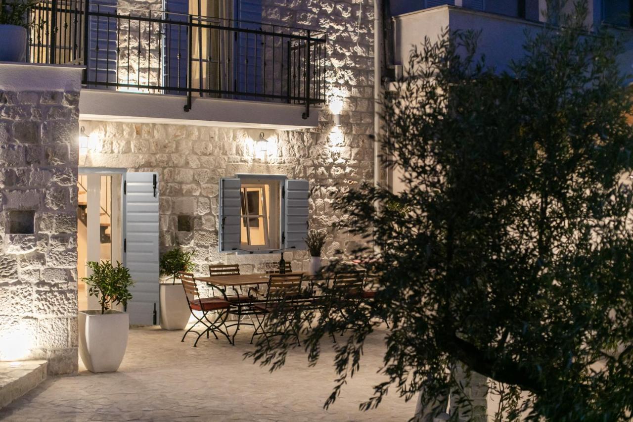 Villa Pescatore Trogir Exterior photo